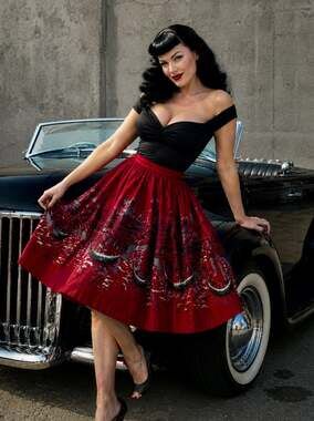 Pinup Couture Venice Italy Novelty Print Red Black 50s Circle Skirt XS XXS W22